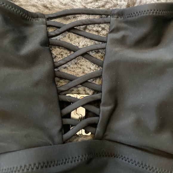 NWT Cupshe - Women’s Swimsuit - Picture 10 of 10